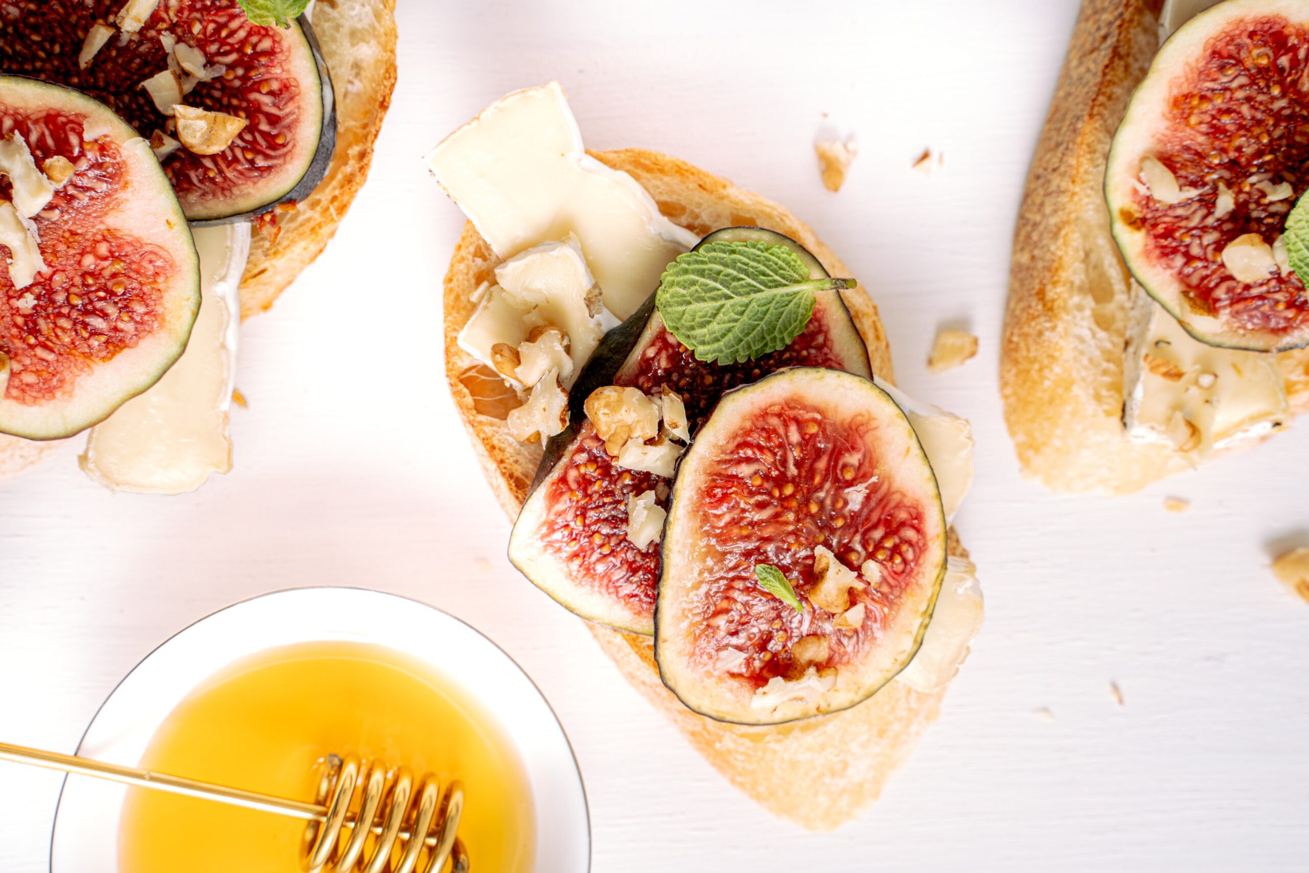 6 BENEFITS OF TAKING FIG IN THE MORNING